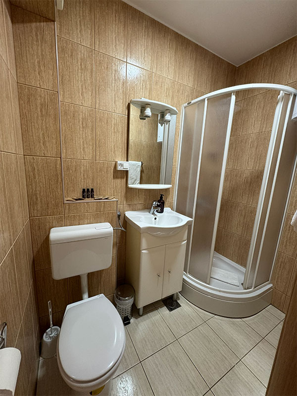hotel-herceg-three-bedroom-apartment (10)